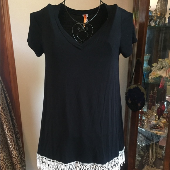 Moa black dress - Picture 2 of 6